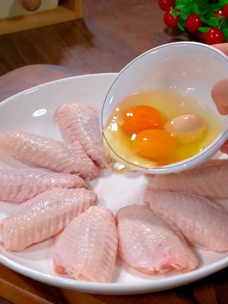 孩子放暑假想吃鸡米花,你就像我这样做,外酥里嫩#炸鸡米花 #炸鸡翅 #炸鸡腿 #炸鸡裹粉