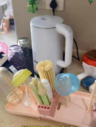 虽然贵了点 但是一盒用上好几年 性价比直接拉满 就是这个蓓兜 #便携奶瓶刷 出行居家都很实用 材质安全 功能也炒鸡齐全 #奶瓶刷