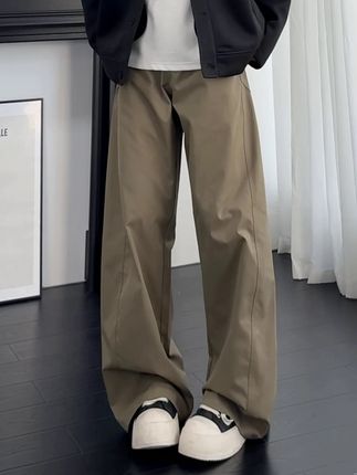 潮男都爱穿的阔腿弯刀裤分享给你了!! #显高显瘦显腿长 #男生穿搭 #弯刀裤 #ootd穿搭 #穿搭分享