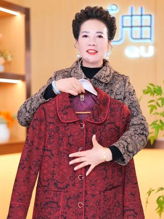 #妈妈装 降温了,送妈妈一套典雅外套,面料柔软亲肤,显瘦又好看 #妈妈装秋装 #中老年女装#婆婆妈妈装#奶奶装