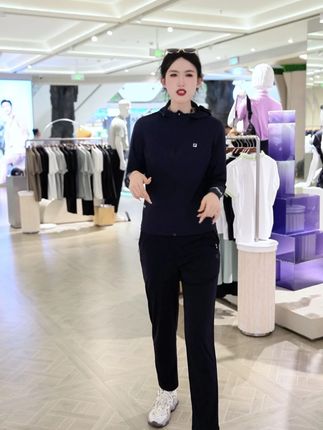 “衣”见钟情,一眼心动 #FILA #斐乐吉林女装 #今天这样穿 #夏季新款 #品质女装
