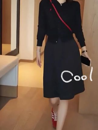 #张予曦毕雯珺真拍了红裙抱 #深情眼 #张予曦 #毕雯珺
