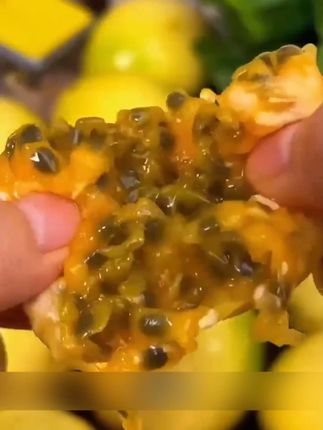 你们买了我的水果,如果有任何问题,记得随时联系我,纯甜无酸的黄金百香果#百香果 #纯甜无酸 #黄金百香果