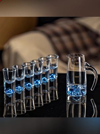 #郝邵文 推荐 高档蓝山白酒杯分酒器家用套装轻奢水晶玻璃酒具子弹杯小酒杯#小酒杯 #酒杯 #分酒器 #白酒杯