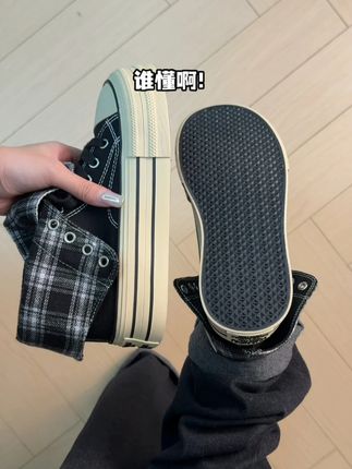 不嘻嘻 嘻嘻就是敷衍 #帆布鞋女 #复古穿搭 #时尚休闲 #软底软面穿上超舒服 #爆款热卖中