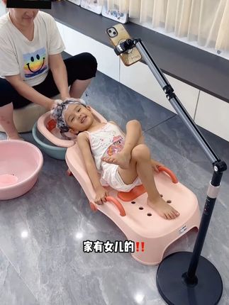 儿童洗头躺椅可折叠洗头神器宝宝家用洗头床女童小孩婴儿洗头发凳 爸爸买的这个#洗头躺椅 太好用了,孩子躺着洗头可舒服了,大人也轻松,还能折叠不占空间#带娃好物 #宝宝洗头 #洗头神器 #母婴好物