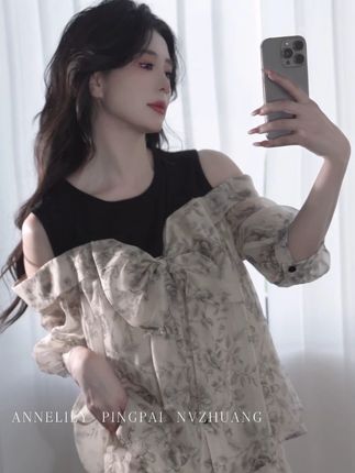 天丝裙裤套装,全身天丝水墨暗花,冰凉丝滑不闷热,通勤舒适两不误#显瘦穿搭 #小个子穿搭 #显瘦显高显腿长 #小众设计感 #穿搭