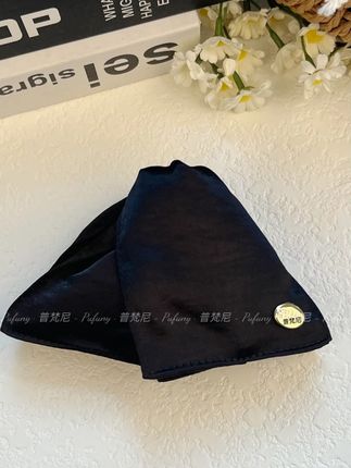 鎏光缎面贝壳三角抓夹金标13CM鲨鱼夹高级感通勤盘发夹子气质发饰#鎏光抓夹 #贝壳三角抓夹 #高级感发饰 #通勤盘发夹 #鲨鱼夹