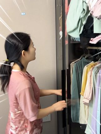 去年买的衣服皱巴巴的,穿不出门,试试这款挂烫机,快速除皱! #热点新闻事件#熨斗#熨烫机小型#熨烫#好物推荐🔥