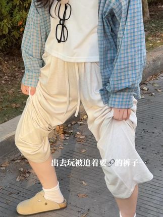 这条裤子真的忍不住分享给你们,秋季神裤呀#时髦好物ootd #今天这样穿 #秋季穿搭
