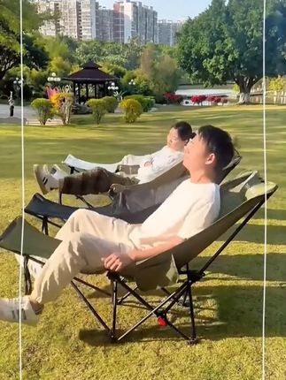 MOMO户外折叠椅月亮椅四档调节带腿托躺椅野餐午休椅便携露营椅子
