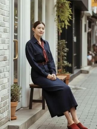 .“最开始毫无防备的相信,到后来必定换来刻骨铭心的教训 #高级感穿搭  #气质穿搭  #显瘦连衣裙  #复古牛仔连衣裙  #初秋新款
