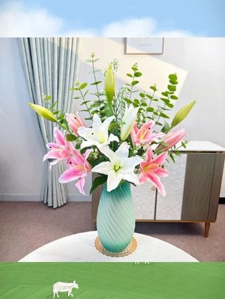 田园仿真花百合满天星尤加利花束家居装饰花假花餐桌茶几飘窗花艺#仿真花束 #家居装饰 #田园风格 #餐桌花艺 #飘窗装饰
