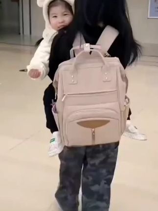 多功能妈咪包户外休闲母婴包便携多用轻便妈妈包时尚百搭双肩背包#母婴包 #休闲母婴包 #多功能妈咪包 #轻便妈妈包 #百搭双肩背包