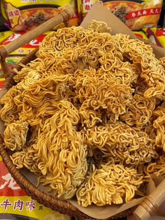 一口下去嘎嘣脆满满的童年回忆#零食推荐#追剧小零食#一口下去嘎嘣脆#忘不了的童年味道#在抖音入手的好东西