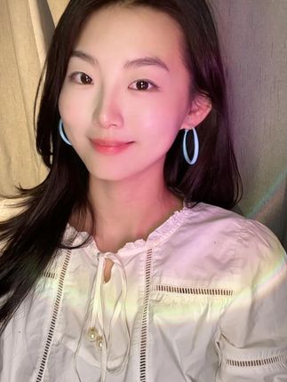 谁懂素圈耳环对我们方圆脸的救赎!#首饰分享 #耳饰 #甜系女孩 #饰品控 #日常搭配