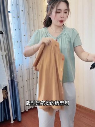 多巴胺小个子定制短袖衬衫女夏季短款温柔气质别致小衫爆款上衣#谁穿谁好看 #夏季新款 #面料舒适透气 #遮肉显瘦 #源头工厂