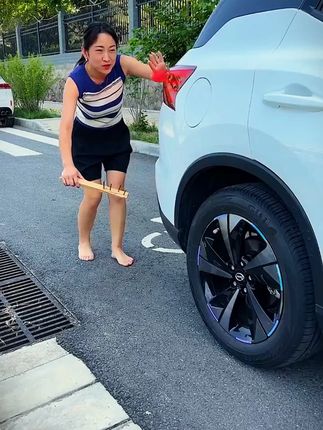 倒车辅助小圆镜,倒车盲区再也不用担心了 #汽车好物推荐 #倒车镜 #汽车用品 #汽车装饰