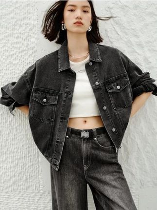 9月19日(1) 爆款灯笼袖牛仔服,面料软款式新,百搭又舒适#牛仔外套 #显瘦穿搭 #秋季穿搭 #品质女装 #太平鸟