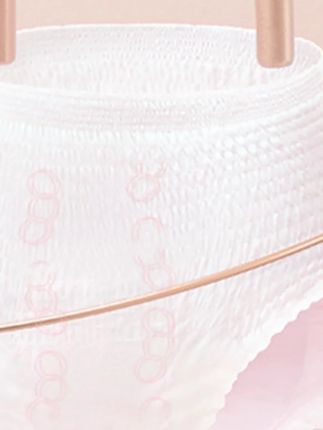 宝妈们夜用安睡拉拉裤认准蓓秀这款!两包六条超划算~ 超薄透气材质不闷汗,宝宝整夜安睡不难受。防侧漏边设计超贴心,翻身再多也不怕漏尿。亲肤面料柔软舒服,呵护宝宝娇嫩肌肤。夜用专用吸量大,一整夜干爽不返渗。弹性腰围不勒肚子,宝宝活动无束缚。安睡拉拉裤防漏又舒适,宝妈省心宝宝睡好,夜用必备赶紧囤~#夜用安睡拉拉裤 #防侧漏边设计 #超薄透气材质 #弹性腰围