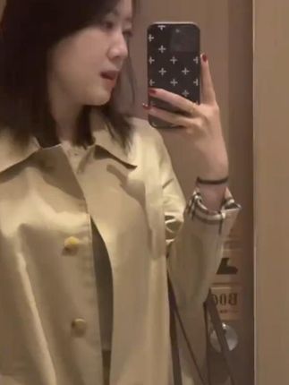 卡姆登切尔西风衣外套女2025新款爆款 #出游穿搭 #简约搭配