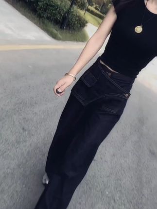 #宽松慵懒感裤子 #牛仔裤穿搭 #藏肉显瘦穿搭 #高腰牛仔裤 #显瘦裤子