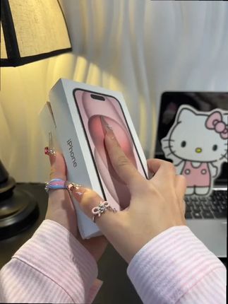 好可爱的少女粉猫耳KT壳壳呀!还带了镜子支架 真的好方便#爱了爱了 #仙女必备 #支架手机壳 #手机壳 #仙女必备
