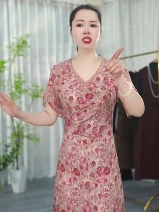 #显瘦穿搭 #连衣裙 #夏季新款 #面料舒适透气 #显瘦遮肉