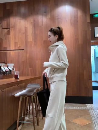 #品质女装#显瘦穿搭#显瘦遮肉#美衣推荐 #每日穿搭推荐