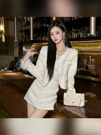 高级感名媛拼接外套高腰半身裙两件套女秋季新款时尚显瘦气质套装#高级感#套装 #半身裙两件套 #小香风 #小个子显高显瘦穿搭 #女人味十足