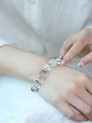 夏天无法抗拒的绿幽灵水晶#天然水晶 #手串 #美出高级感 #仙女必备