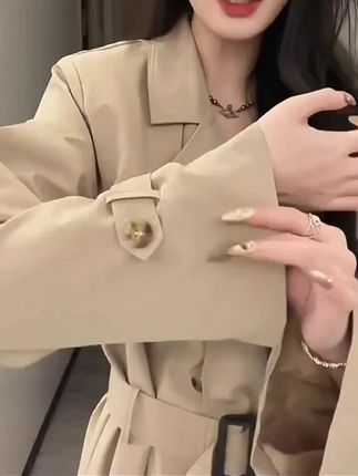 2025秋季小个子女生必备!韩版休闲收腰短款风衣外套 #秋季外套 #韩版休闲风衣 #秋季短款风衣 #英伦风大衣 #小个子外套