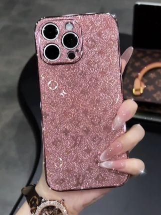 阳光下的神仙单品!流光溢彩的闪粉壳,仪式感拉满!拆开它的瞬间,我被这抹高级闪粉美到窒息。轻奢风高级感手机壳