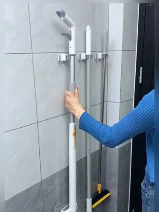 拖把架免打孔拖把夹拖把挂钩卫生间挂架神器强力壁挂收纳承重厨房 姐妹们卫生间是不是扫把地拖横行,推荐这款卫生间收纳免打孔贴钩,拖把挂夹,卫生间都整齐多了,感觉空间都大了很多。#拖把夹 #免打孔挂钩 #无痕挂钩 #卫生间好物 #卫生间好物