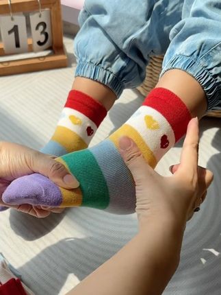 秋冬换季了,麻麻们赶紧给宝贝准备换袜子了#儿童袜子 #秋冬穿搭 #母婴好物 #运动吸汗防 #秋冬季童袜