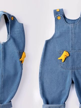 终于找到适合小宝宝穿的牛仔背带裤套装了!棉质的打底衫柔软又舒适,水洗的软牛仔超级软糯亲肤,宝宝穿着可爱又舒服!时髦又洋气,快给你家宝宝也安排上吧 #高品质童装 #秋季新款  #儿童背带裤两件套  #儿童连体哈衣  #萌娃穿搭