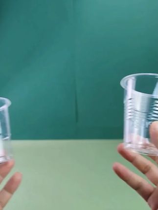 一次性水杯透明大号结婚批发家用加厚茶水杯商用喝水耐高温啤酒杯#一次性水杯 #大号水杯 #加厚水杯 #家用水杯 #商用水杯