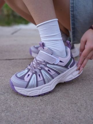 高颜值,好穿脱的休闲皮面运动鞋,你家小可爱穿了 #高品质时尚童鞋 #童鞋 #母婴好物 #好穿又好搭 #软底软面 #巴布豆house