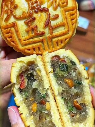 #五仁月饼 #月饼 #广式月饼 #传统月饼 #月饼大赏