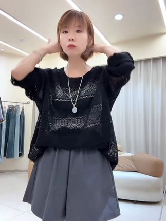 长袖镂空冰丝针织衫女 #显瘦穿搭#谁穿谁好看#显瘦遮肉#洋气减龄#简约搭配