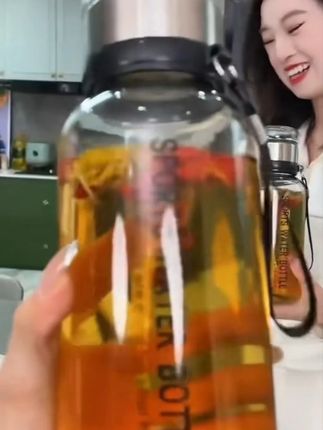 超划算水杯