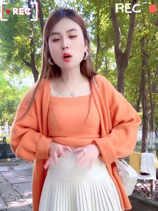 #小个子初秋显瘦穿搭 #如何通过穿搭摆脱路人感 #秋季微胖穿搭测评 #被秋日氛围感穿搭拿捏了 #通勤穿搭如何摆脱土气感