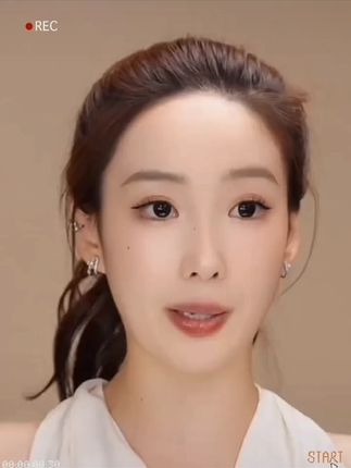 一键拥有饱满后脑勺高颅顶三角抓夹真是一个了不起的发明#抓夹 一键拥有饱满后脑勺高颅顶三角抓夹真是一个了不起的发明#抓夹 #精致女人必备#美出高级感#简单好看发型 #抓夹用法