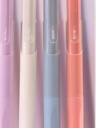 #k总 推荐正品刷题小白笔按动中性笔芯笔尖碳素笔快干签字笔文具#中性笔 #速干笔 #按动笔 #按动中性笔