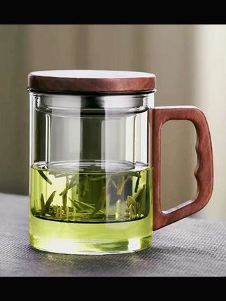 #在抖音入手的好东西 #茶具好物 #茶水分离杯 #泡茶杯 #召唤茶友 #玻玻璃璃泡茶杯茶水分离男士办公室茶道喝茶杯子个人专用日式高档水杯璃杯