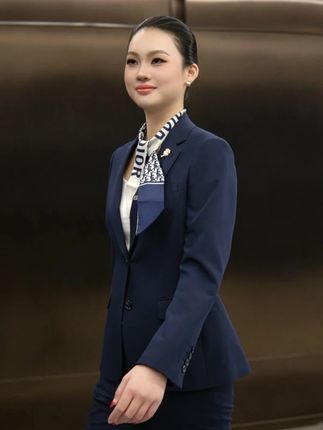 HR不敢说的秘密:穿这件面试通过率翻倍#丹略女装 #西服套装女