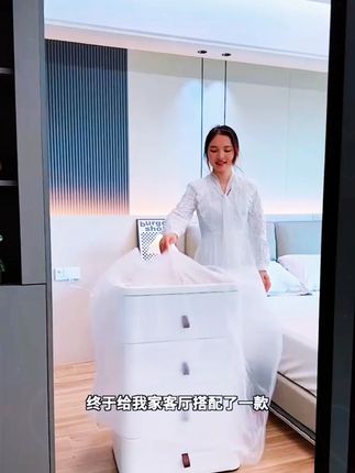 免安装的床头柜,超大容量,大白柜子百搭客厅卧室都可以放,零食衣服杂物都可以收纳#储物柜 #床头柜 #居家收纳 #好物分享