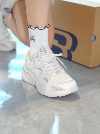 当妈后终于明白:高跟鞋的优雅,抵不过一双能追公交的舒服鞋!117354#好鞋推荐 #斯凯奇女鞋 #二倍速穿搭 #我的青春 #好穿又好搭