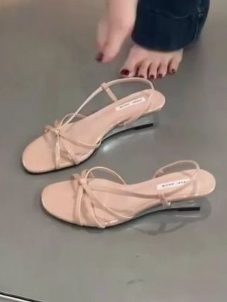 #好鞋推荐 #凉鞋 #夏季新款 #好穿又好搭