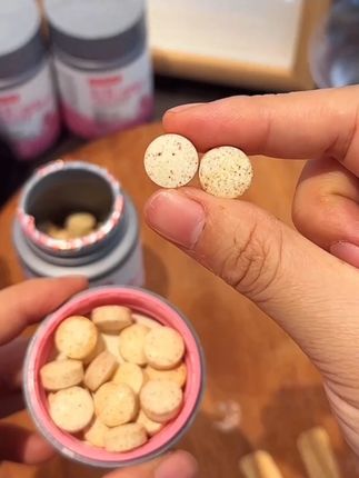 好好爱自己,每天两粒,维B越早吃越好!组合起来早B晚C更美丽 #女维 #诺特兰德维生素 #维生素b族 #女性复合维生素 #夏季必备